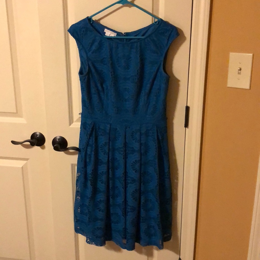 Blue sleeveless dress
